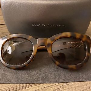 DAVID YURMAN tortoise sunglasses